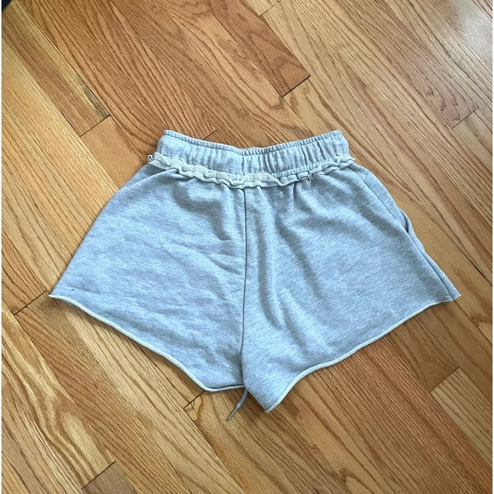 Revival Altar’d State Grey Distressed Comfy Sweatshorts Size XS - Picture 5 of 5